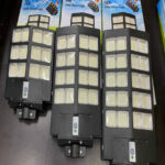 Đèn liền thể năng lượng mặt trời báo pin